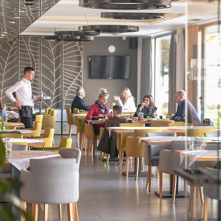 Hotel Stobex Loznica Zewnętrze zdjęcie