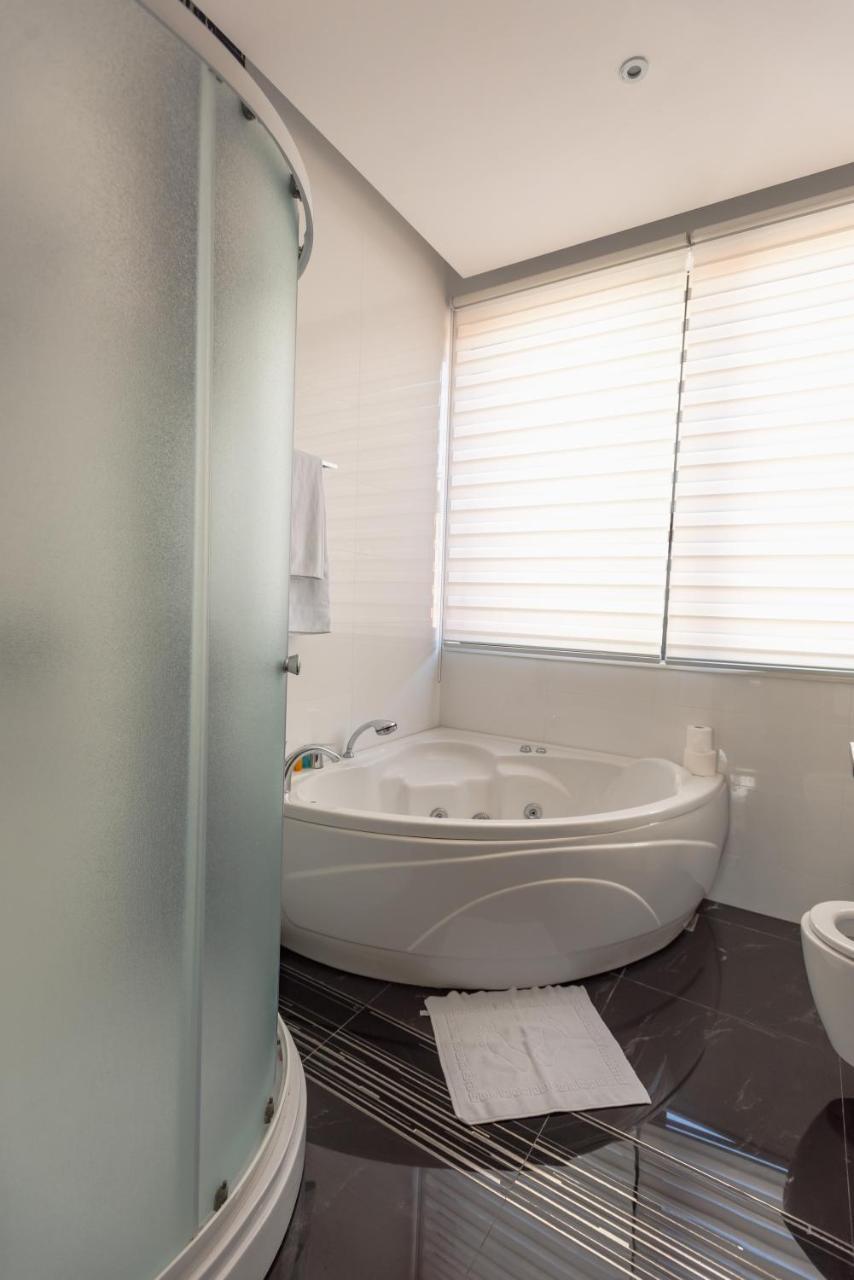 Hotel Stobex Loznica Zewnętrze zdjęcie