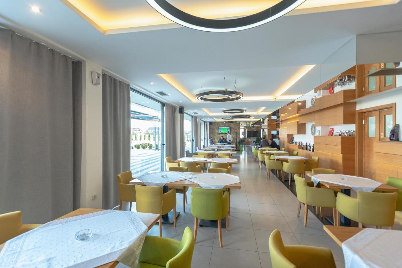 Hotel Stobex Loznica Zewnętrze zdjęcie