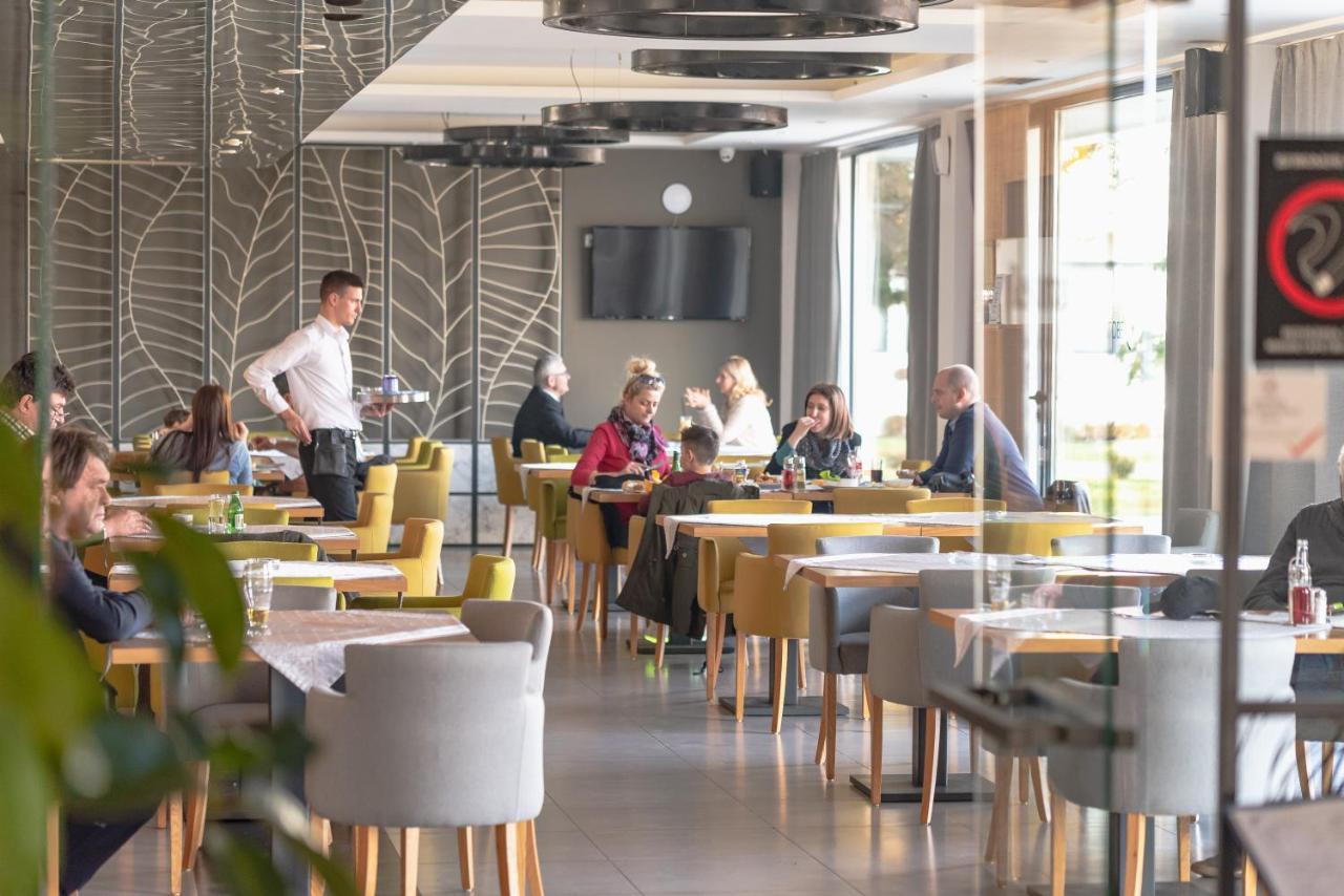 Hotel Stobex Loznica Zewnętrze zdjęcie
